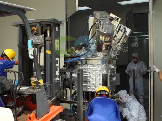 �c���´��ڴ��_��D